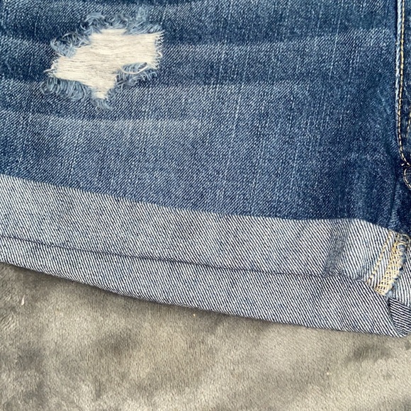 Mossimo Denim Boyfriend Midi Shorts - Picture 4 of 6